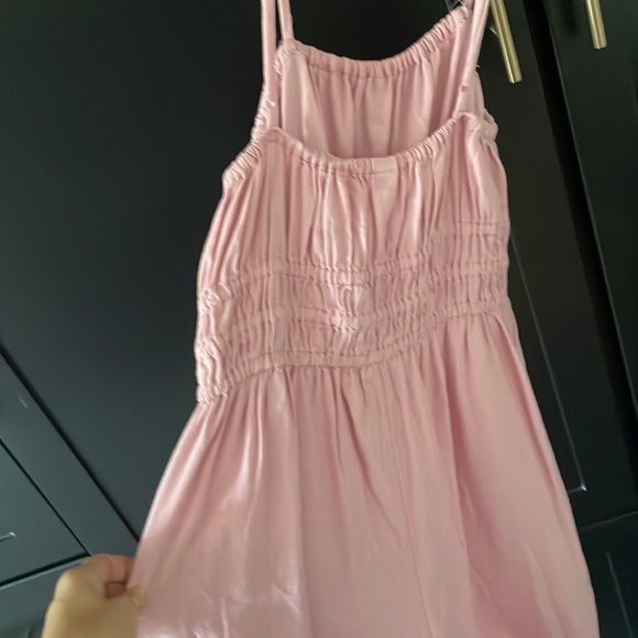 Brand new pink jumpsuit! Tag on, never worn (medium) - Picture 3 of 4